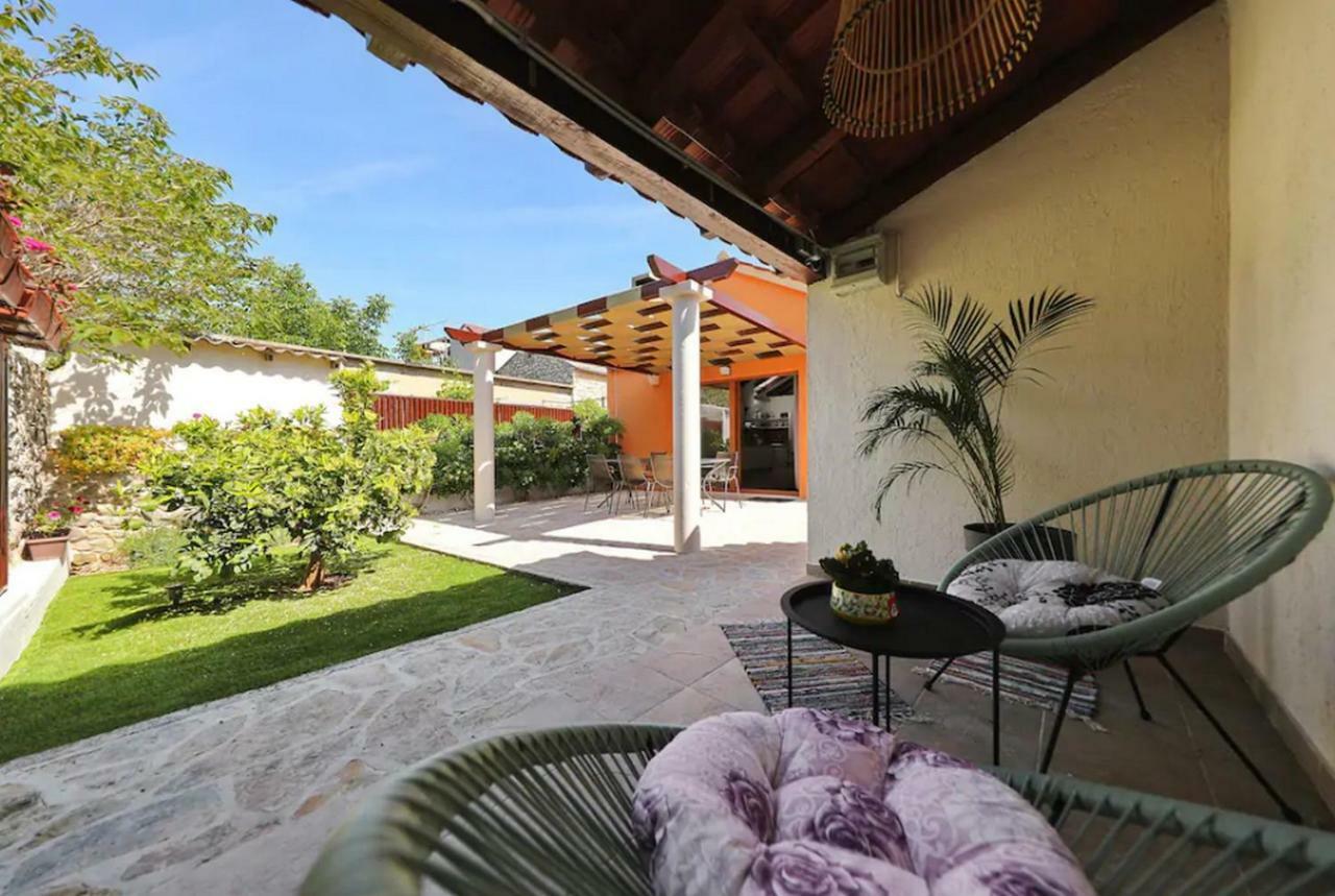 Villa Arancia Kozino ภายนอก รูปภาพ