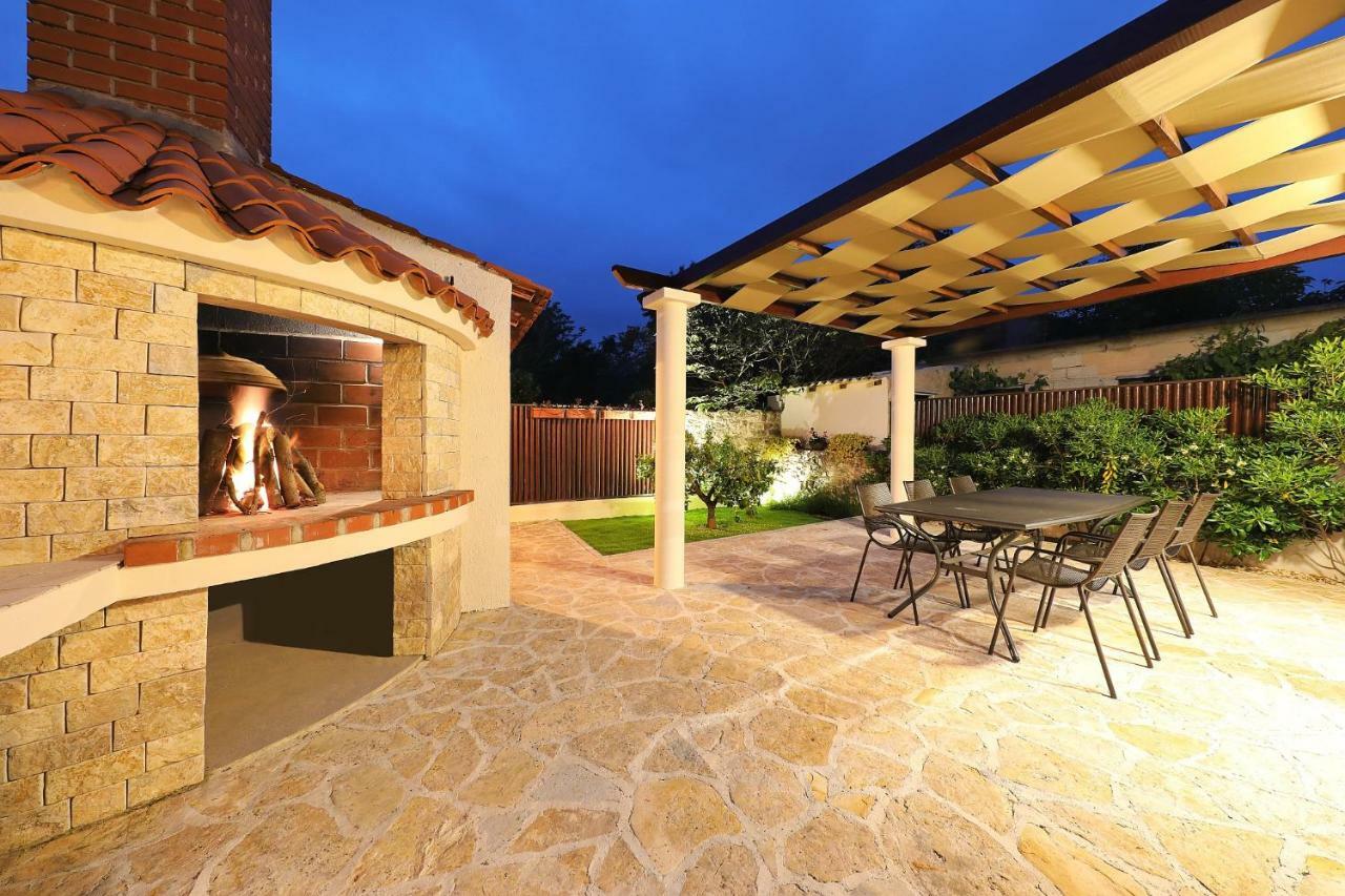 Villa Arancia Kozino ภายนอก รูปภาพ